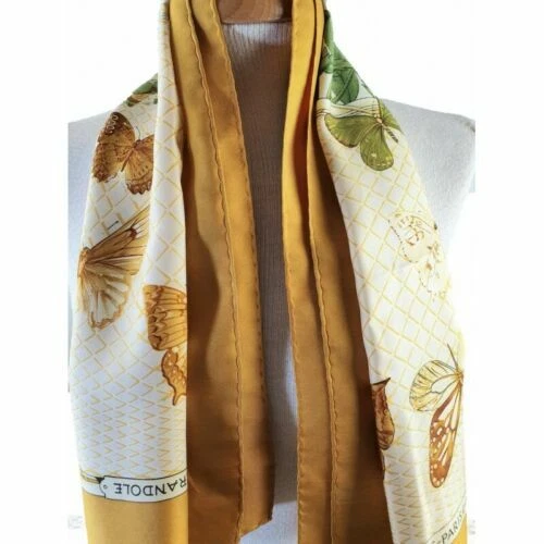 Bufandas y pañuelos de mujer verdes HERMÈS