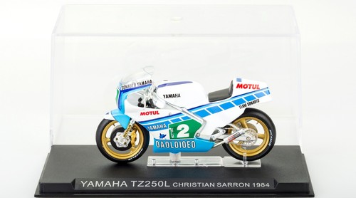 Yamaha TZ250L Christian Sarron 1984 Scala 1:24 Modellino Classe 250 Numero 2 - Foto 7 di 7
