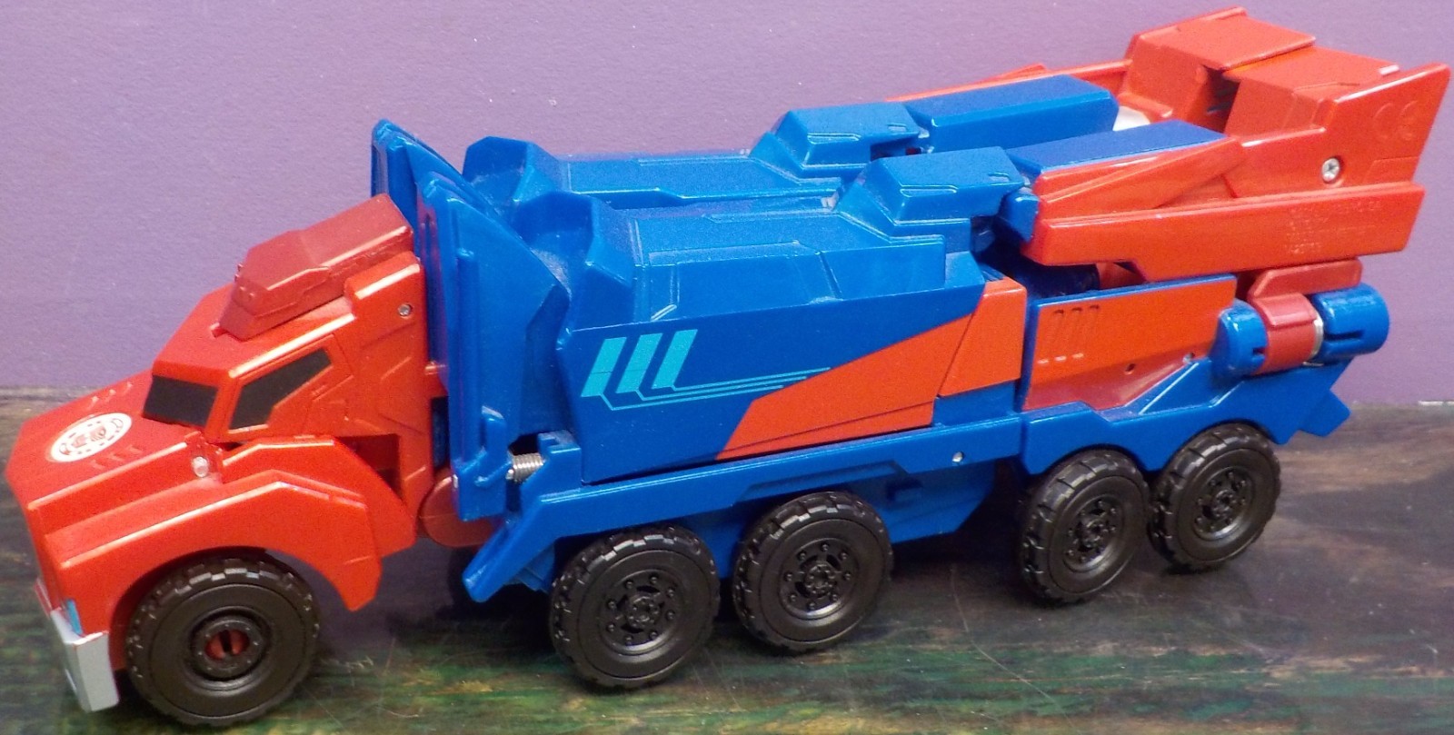 TRANSFORMERS OPTIMUS PRIME 2015 ROBOTS IN DISGUISE WARRIOR C