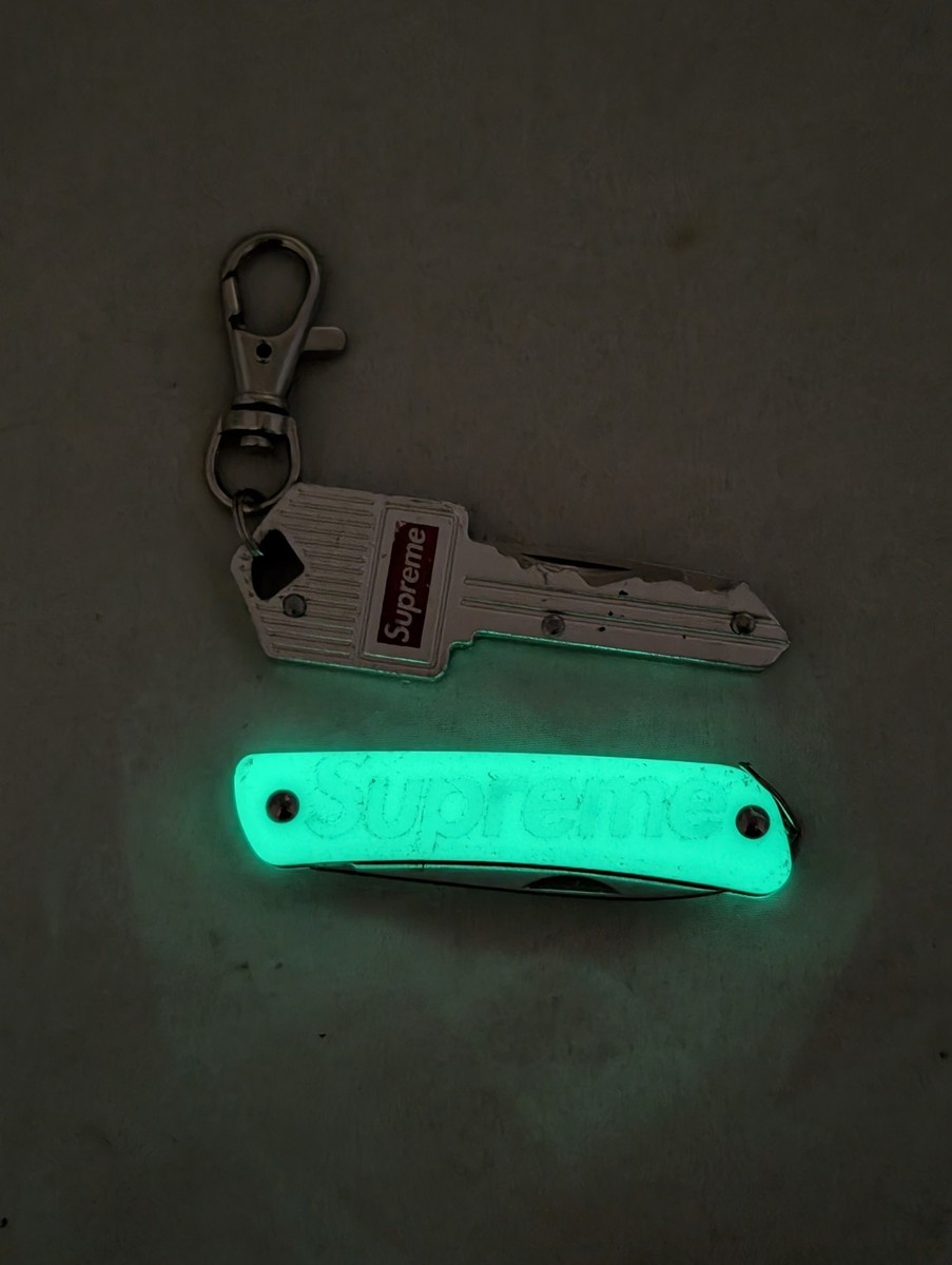 SUPREME LOT / Boker Plus Green Glow-in-the-Dark Keychain
