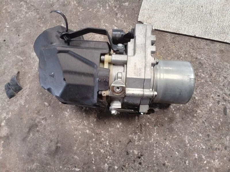 2016-2021 Nissan Maxima Power Steering Pump Assembly OEM 16 21 - Image 3 of 3