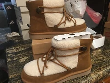 NEW $99 Womens Koolaburra by Ugg Michon Mini Boots Shoes, size 10