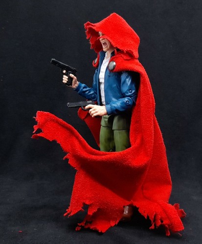 Marvel Legends Marvel's The Hood Dedicated Wire Red Cape - Picture 6 of 12