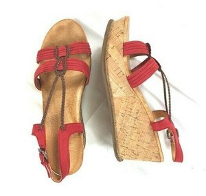 naya wedge sandals