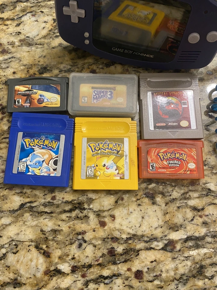 Nintendo Gameboy Advance roxo com 6 jogos + luz usada + estojo de transporte Pokémon! - Imagem 2 de 4