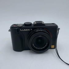 Panasonic LUMIX DMC-LX5 Digital Camera 3.8xOptical Zoom1080i HD Video Recording