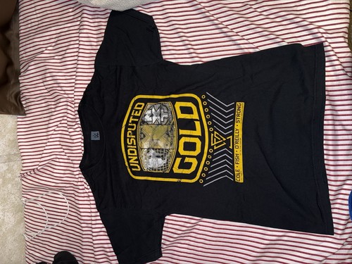 Undisputed era T-shirt