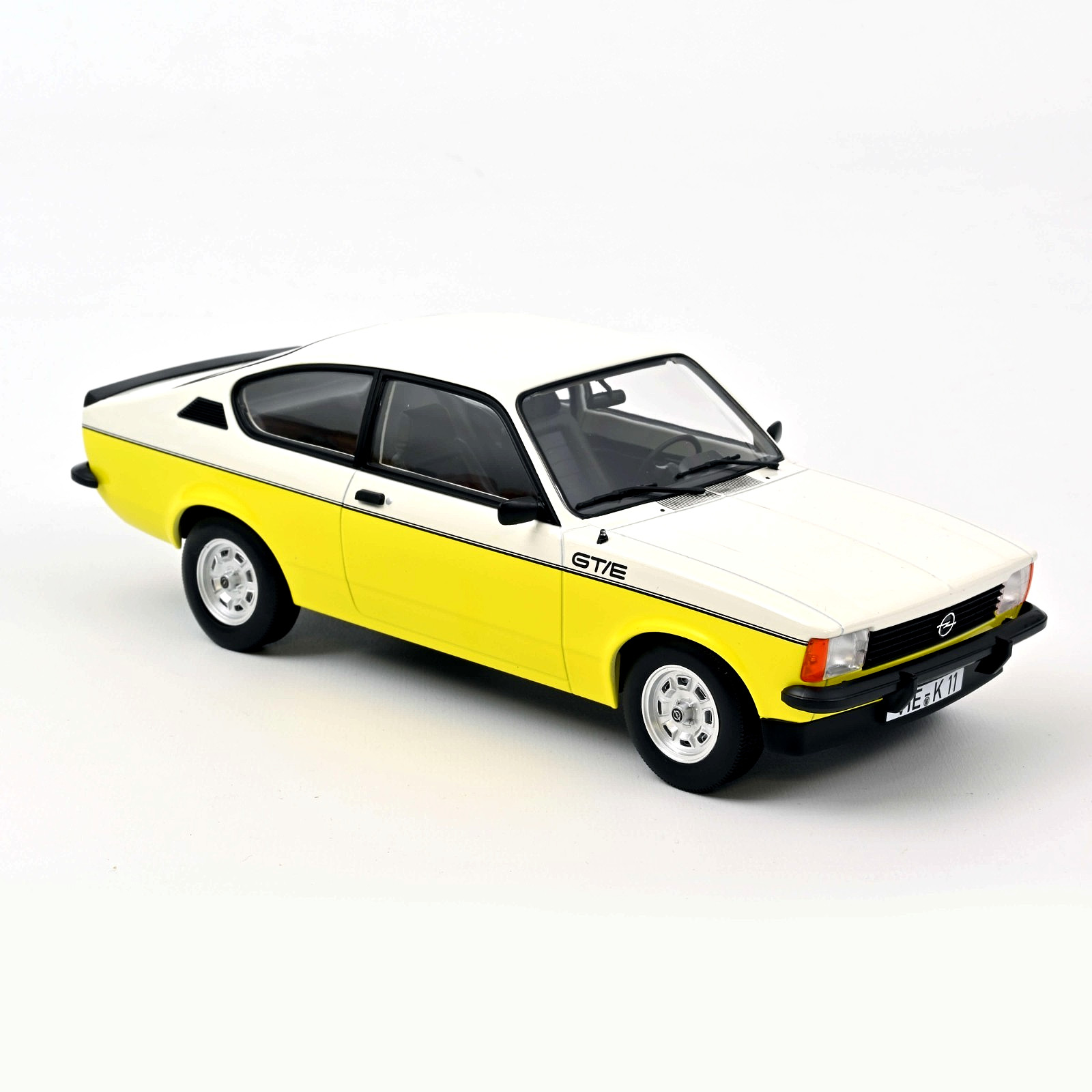 Opel Kadett ""C"" Coupe GT/E 1977 weiss-gelb, 1:18 NOREV