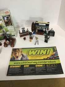 LEGO Castle 6918 Blacksmith Attack & 7950 Knights Showdown READ