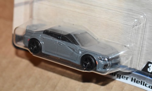 Hot Wheels Fast & Furious 2020 Dodge Charger Hellcat & 1966 CHEVY IMPALA NEW - Picture 5 of 8