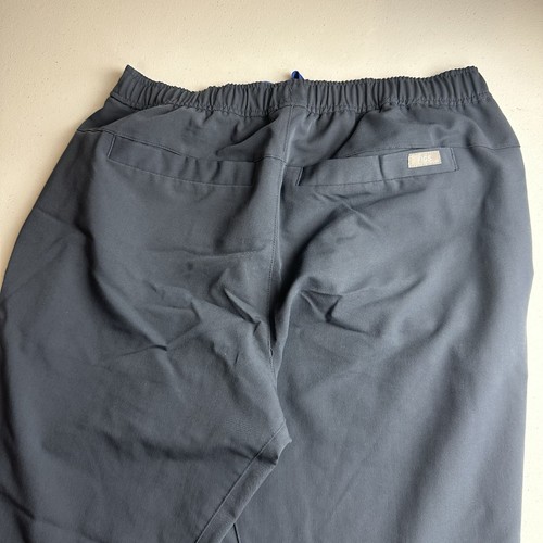 Men's Figs Scrub Set V Neck Two Pocket Large Top & Jogger Medium Pants Blue - Picture 17 of 20