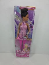 Barbie Careers Figure Skater Doll And Accessories - cracked packaging see photos