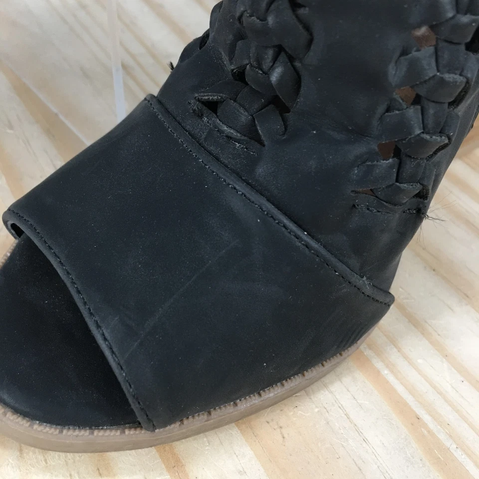 Botas Qupid para mujer botín de 6 tobillos negro imitación cuero informal recortado tacones en bloque Foto 3 de 4