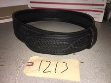 Size 28 (71cm) belt 2.25" wide michaels of oregon co mirage