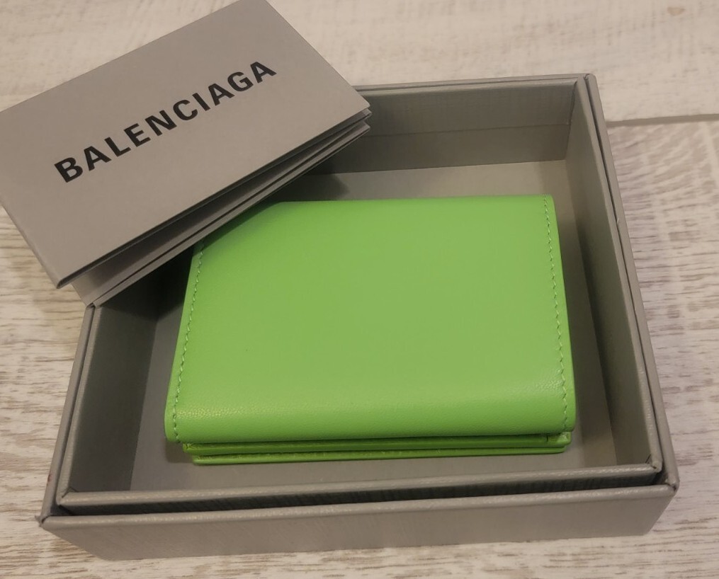 小物 BALENCIAGA logo wallet Balenciaga logo-print Wallet | Black | FARFETCH
