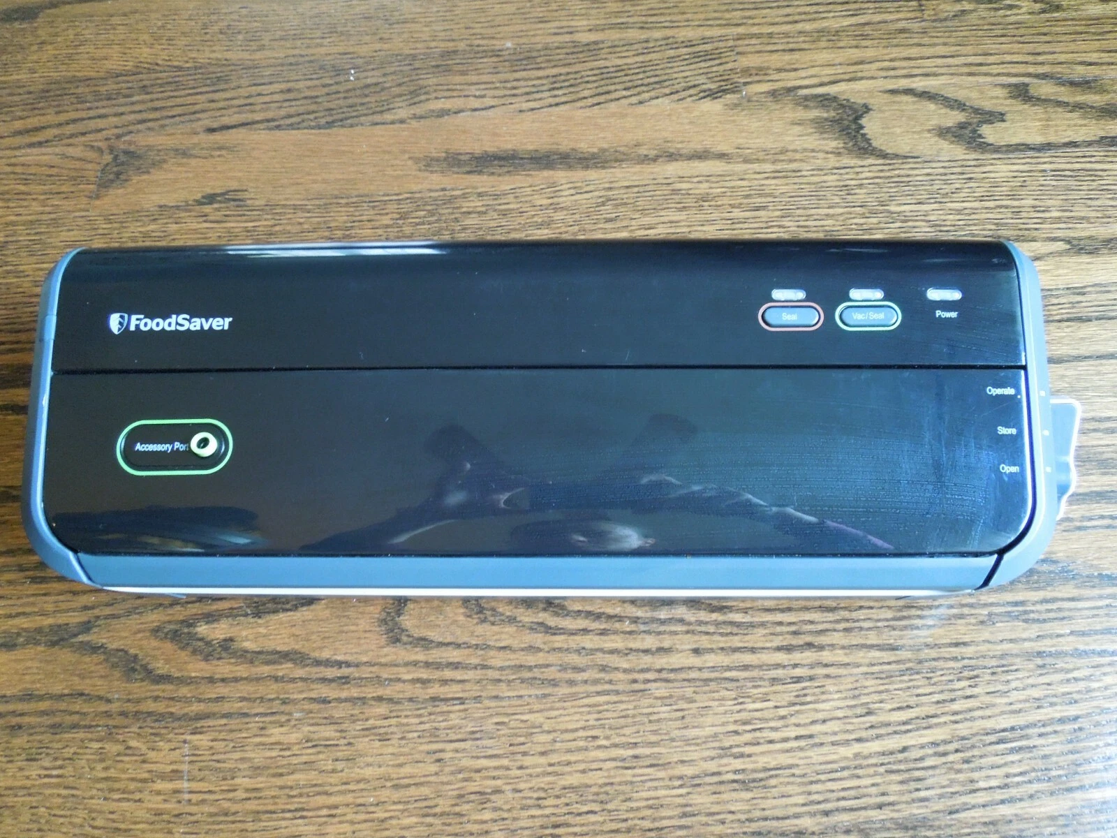 FOODSAVER VACCUM SEALER ONLY FM2000