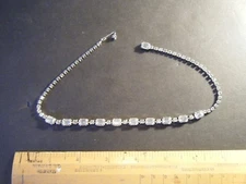 1960s WEISS-style (not marked) White faceted 14" necklace with hook clasp  C3