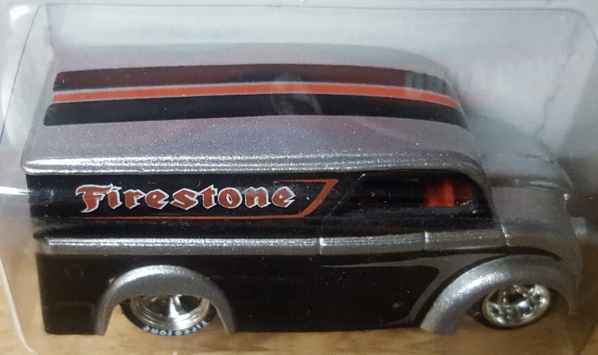 Hot Wheels Slick Rides Dairy Delivery Firestone 1:64 w/ Real
