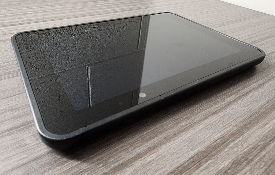 Tablet de trabalho Zebra ET51CE ET51AE-W14E Android 8.4", sem bateria *PARA PEÇAS* - Imagem 3 de 4