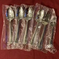 Oneida Community CAMELOT 6 Pieces Unused Flatware Serving Spoons and Salad Fork