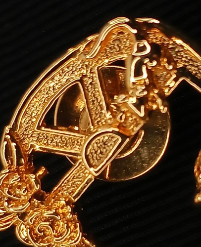 Brooch Pin AVON  Gold Tone Cat - Picture 3 of 10