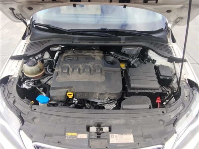 marco puerta delantera izquierda seat toledo 1.6 tdi 2013-2017 2017 86759 Foto 3 de 4