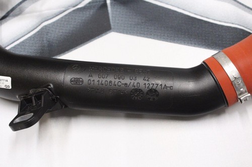 Genuine Mercedes-Benz W176 A-Class M607 Engine Turbo Intake Pipe A6070900342 NEW - Picture 5 of 5