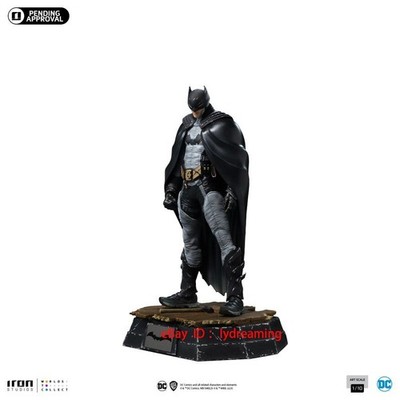 Iron Studios Batman Gotham City 1/10 Scale Limited Edition DC Statue Collector's