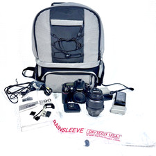 Nikon D90 DSLR Camera Bundle with VR 18 55mm Backpack Remote Extras No Strap Kit