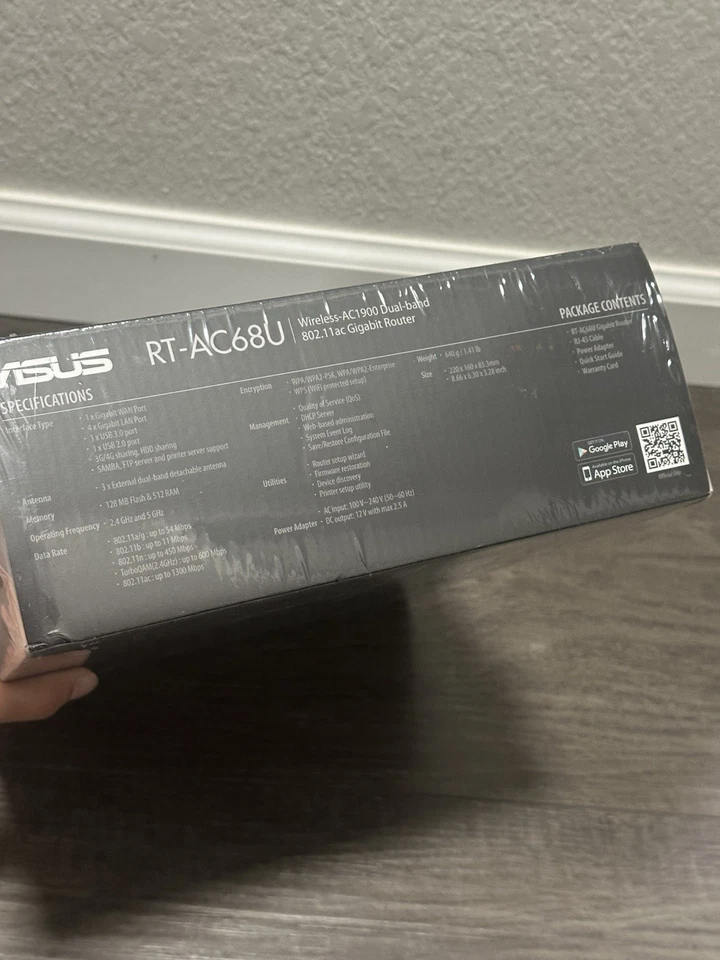 ASUS RT-AC68U Wireless-AC1900 Dual-Band Gigabit Router - Image 4 of 4