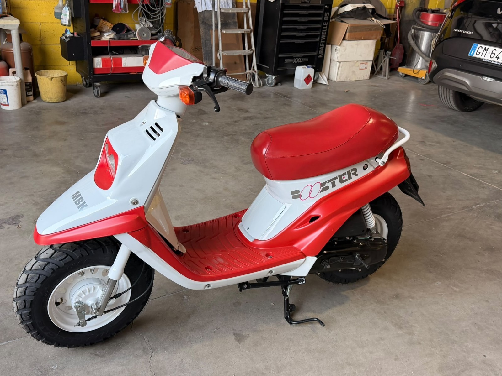 MBK BOOSTER SPIRIT 1993, COLORE ROSSO E BIANCO, COMPLETAMENTE RESTAURATO