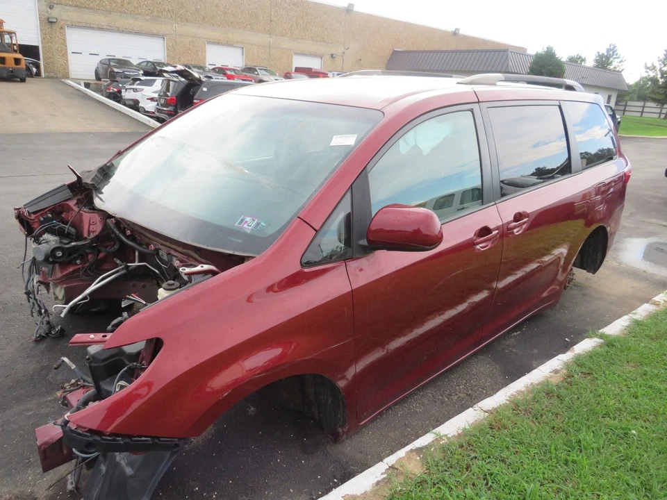 Motor soplador trasero Lexus Highlander 11-20 Sienna 10-23 2008-2024 871030C060 Foto 2 de 4