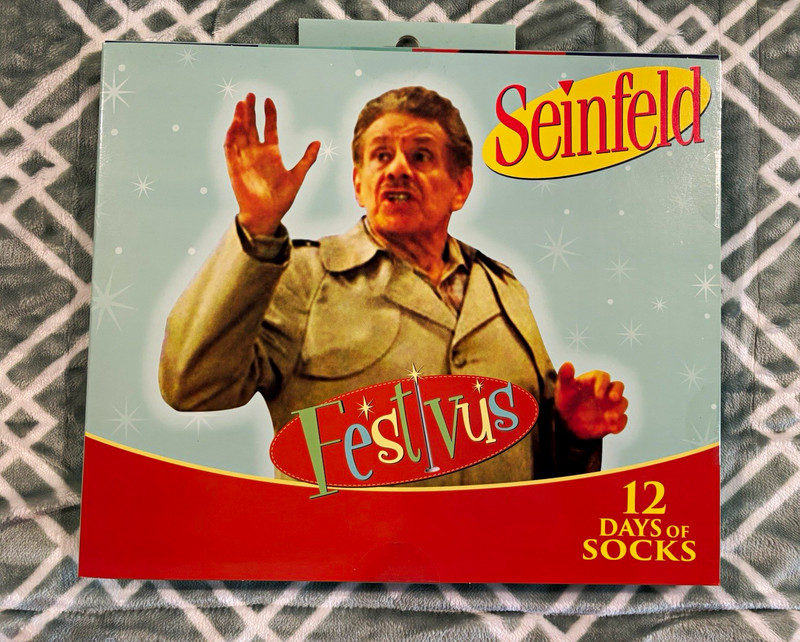 Seinfeld 12 Days of Socks Set-12 Pairs; size 6-12; Crew & Low Cut