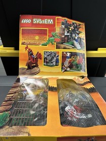 LEGO Castle: Dark Dragon's Den (6076) - New (Damaged Box)