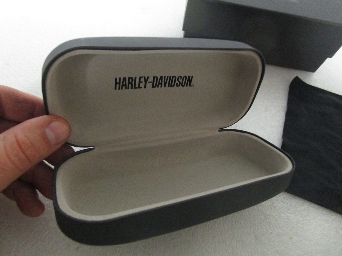 ハーレーダビッドソン　オフィシャルサングラス　SHADOW ケース付き Genuine Harley Davidson Black Label Sunglass Hard Case w/ Cloth