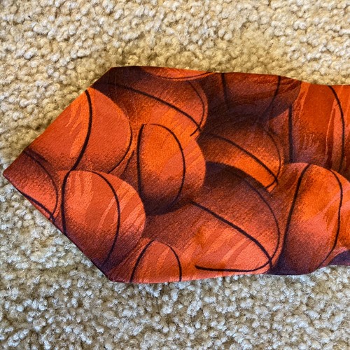 RM Sport Ralph Marlin Just Balls Basketballs 1995 Men's Tie - 100% Silk 58”x4” - Picture 5 of 10