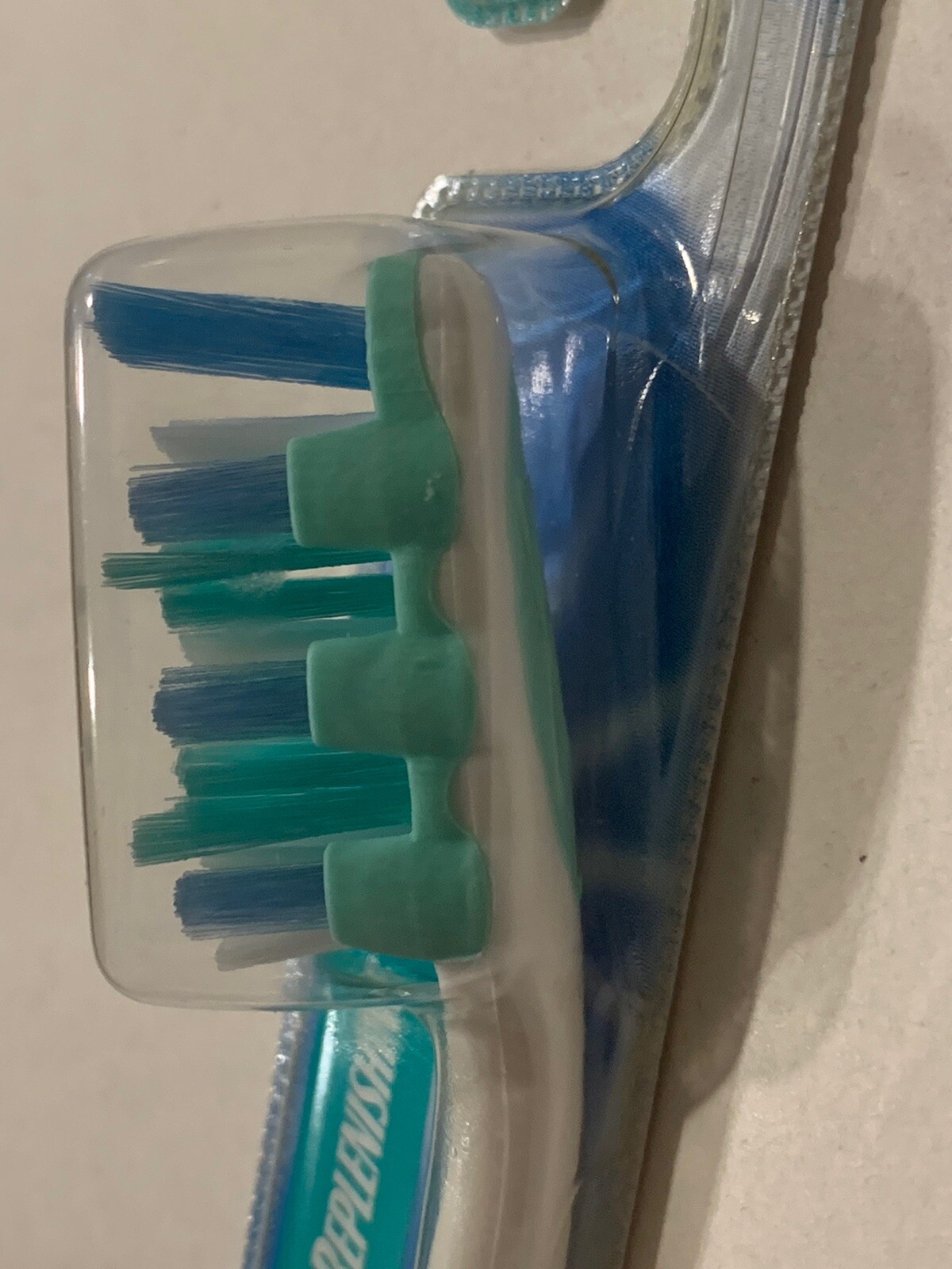 Lot of 6 Vintage Mentadent Smile Replenishing Soft/Full Head 10 Toothbrushes-NOS