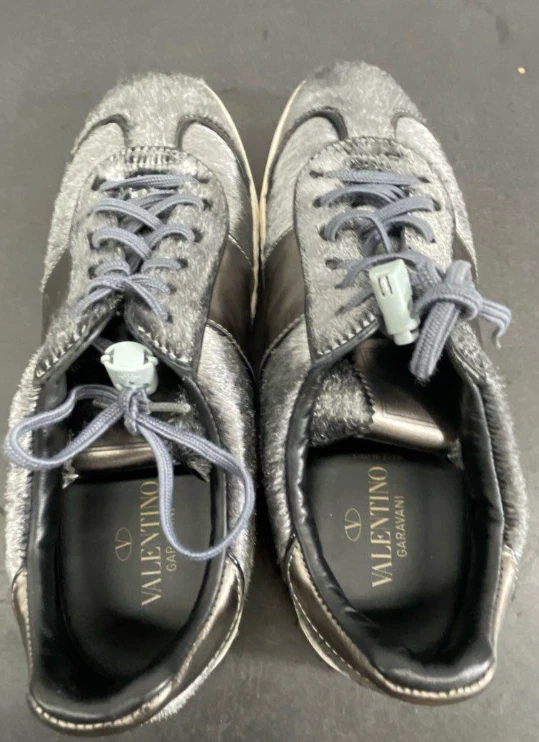 Sneakers Valentino Rockstud capelli di vitello metallizzati M 8 W 10 scarpe firmate prezzo al pubblico consigliato $ 895