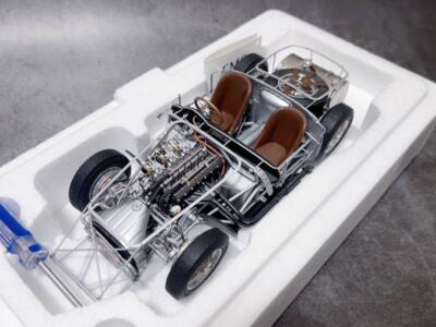 1/18 CMC Maserati 300S 1956 Rolling Chassis M109 Edition Wooden 34