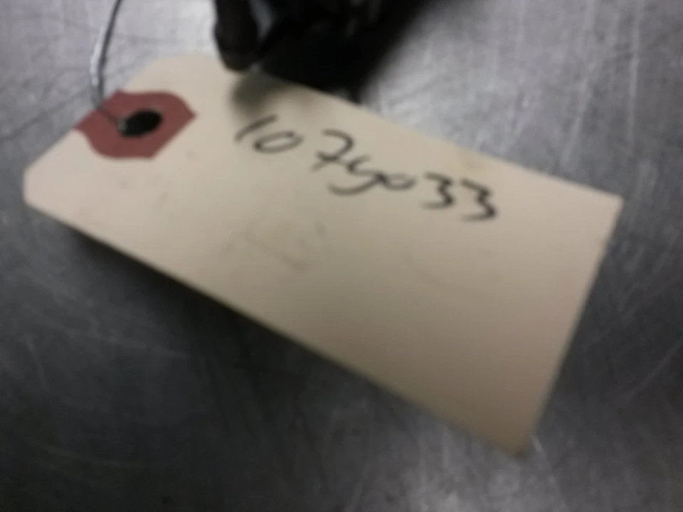 Interruptor de vacío de 1995 Subaru Legacy 2.2 Foto 2 de 3