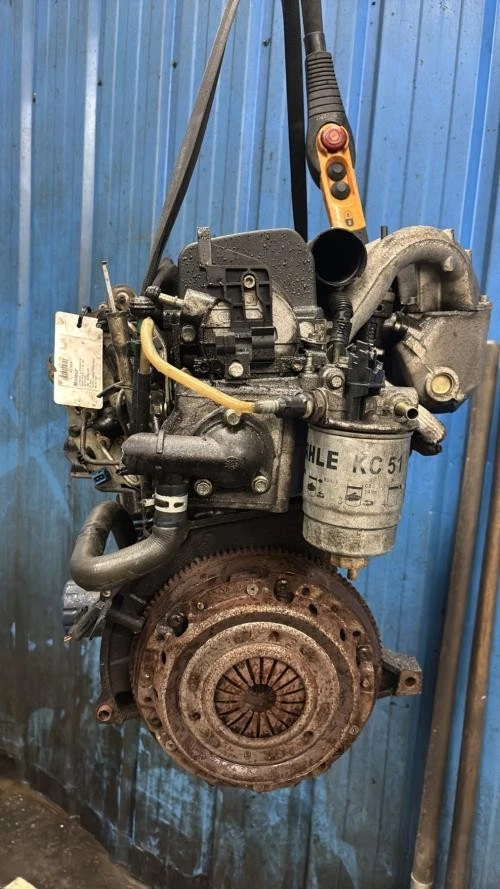 Moteur CITROEN SAXO PHASE 2 00000135AX - Photo 4/4