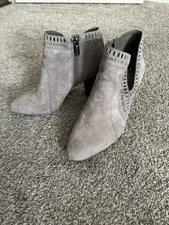 Vince Camuto Women's Grey Suede Open Ankle Western Booties Chunky Heel Size 6.5
