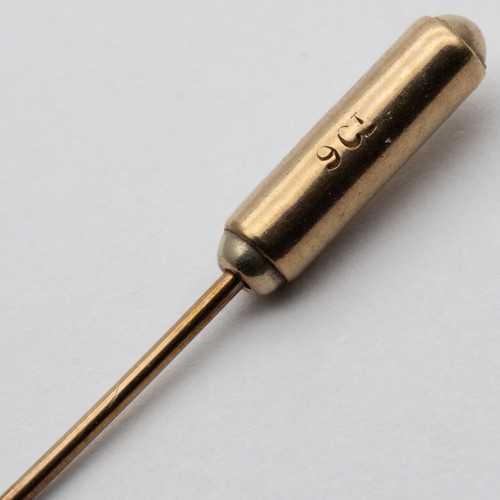 Vintage 9ct Gold Cultured Pearl Stick Pin - Picture 4 of 20