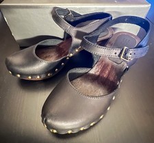 Stylische Clogs Esprit schwarz Leder Gr. 37 TOP