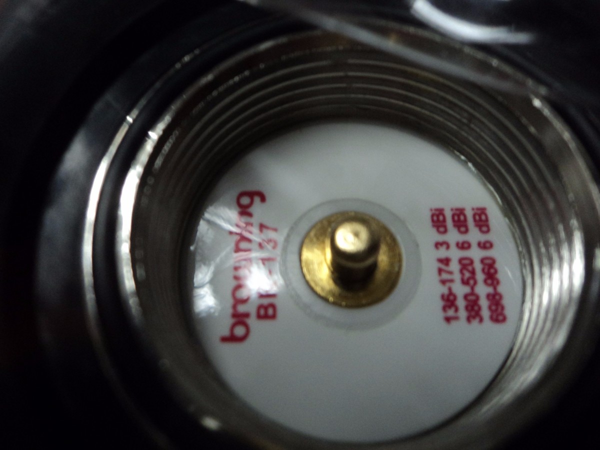 220 Mobile Antenna Multibanda - Presintonizzata Per 136-174, 380-520, 698-960 MHz, Per Radio Mobili Browning Br-137 Nmo