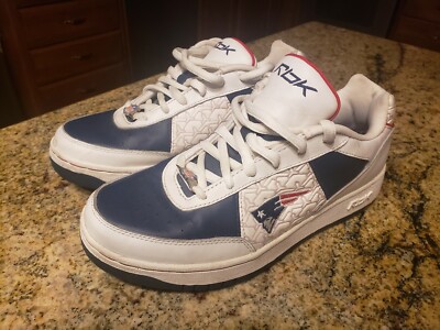 NFL Reebok New England Patriots Sneaker Shoes Embroidered logo