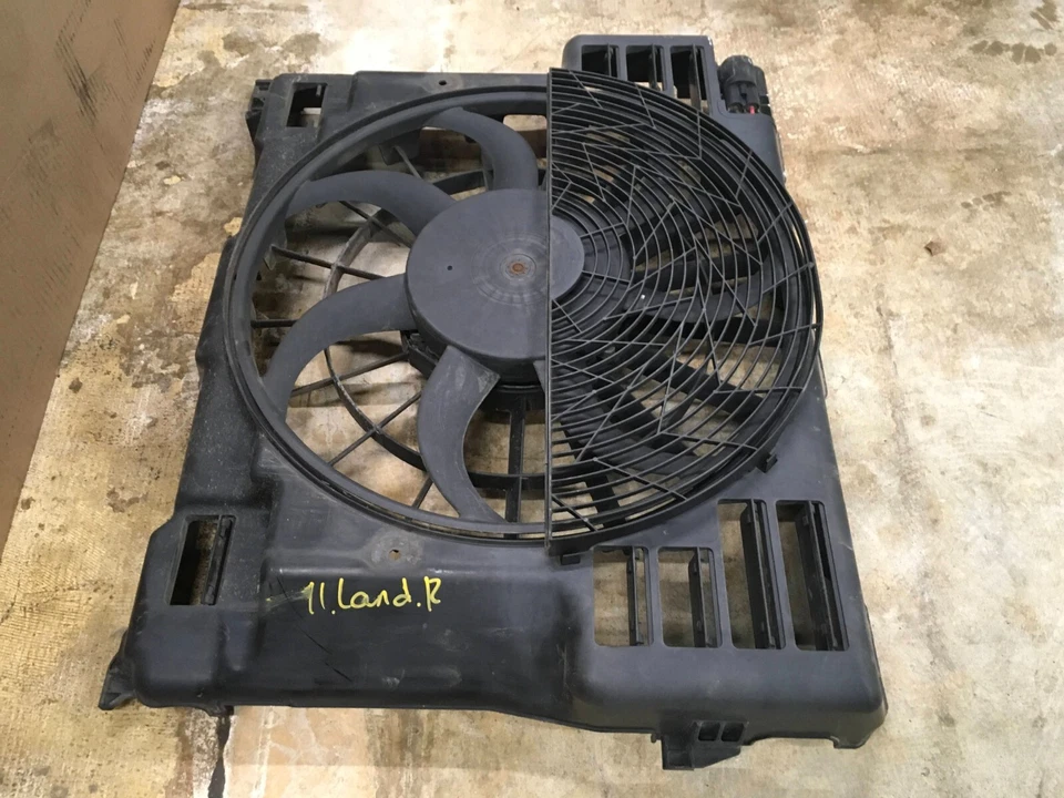 2011 LAND ROVER RANGE ROVER HSE RADIATOR COOLING FAN AH42-19E735-AB OEM . - Imagem 4 de 4