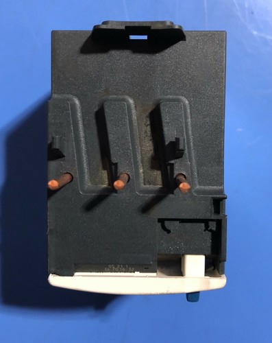 SCHNEIDER TELEMECANIQUE LRD-06 OVERLOAD RELAY 1-1.6A - Picture 2 of 5