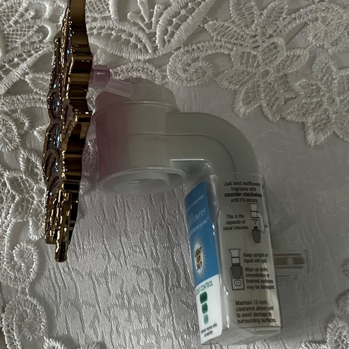 Bath & Body Works Wallflowers Fragrance Wall Plug Scent Oil Diffuser U PICK ANY - Picture 80 of 267