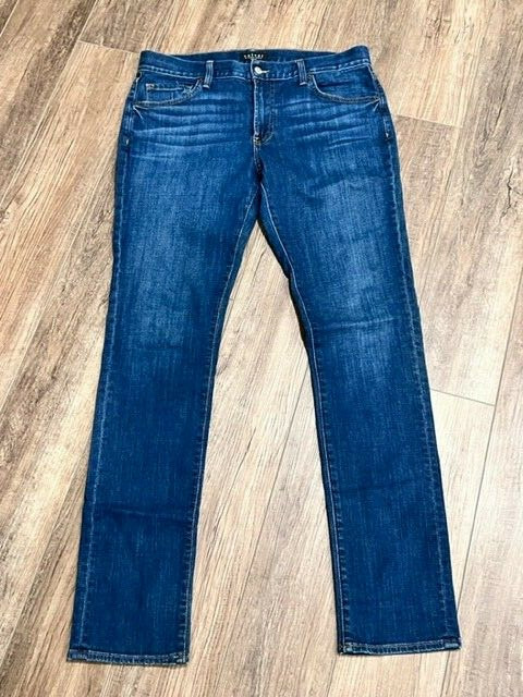 Velvet by Graham & Spencer Men's The Keith Dark Denim Jeans Skinny Fit  Size 34